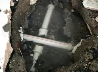 君山阳台漏水维修公司为您分享楼上楼下漏水怎么处理
